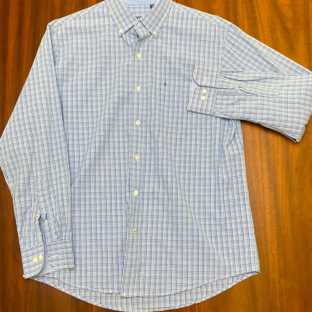 Izod, light&dark blue plaid long sleeve button down, size Large